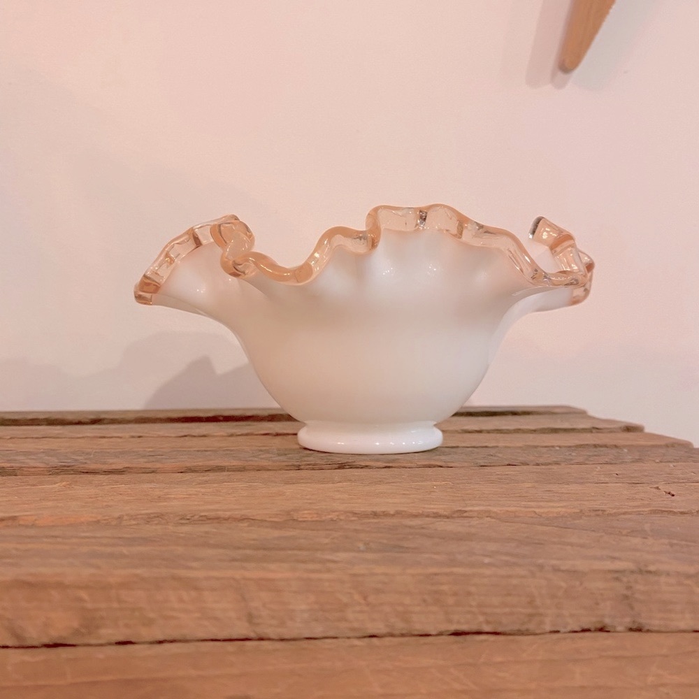 FENTON pink crest milk glass rose bowl